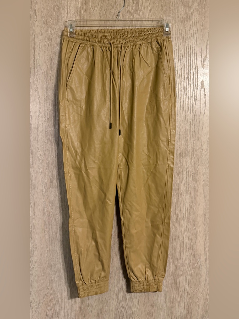 Stella Luce Camel Faux Leather Jogger Pants Size Small - Picture 4 of 16